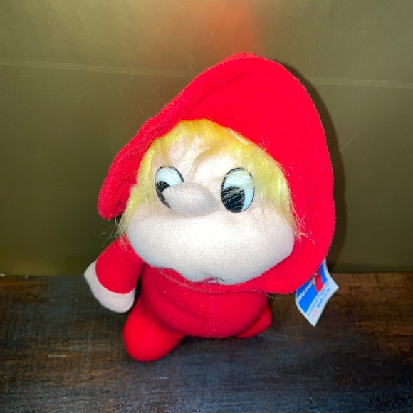 Vintage Wendy The Good Little Witch Casper Ace Novelty Co. Plush Toy 10" - Picture 9 of 9